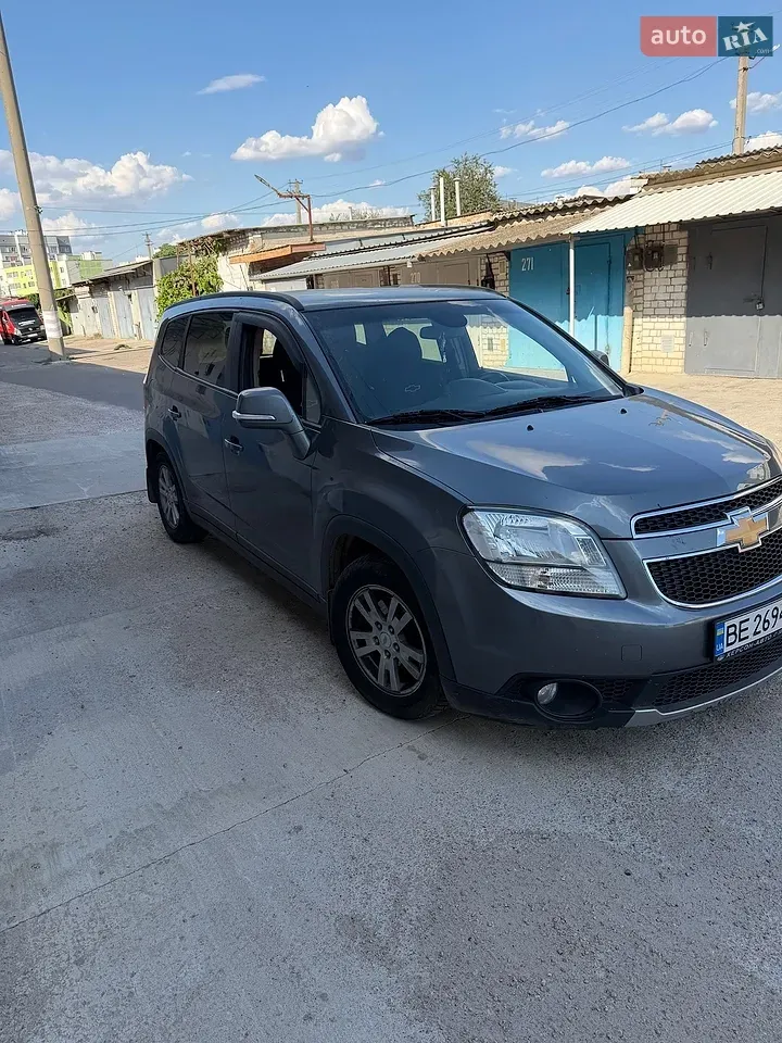 Chevrolet Orlando 2014 photo 2