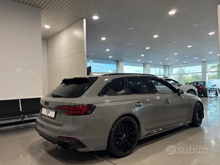 Audi A4 Avant 2018 photo 4