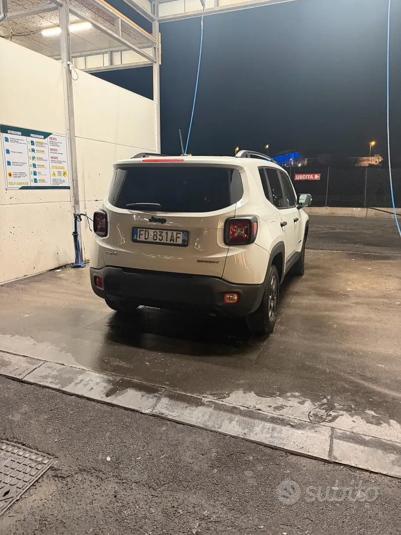 Jeep Renegade 2016 photo 2