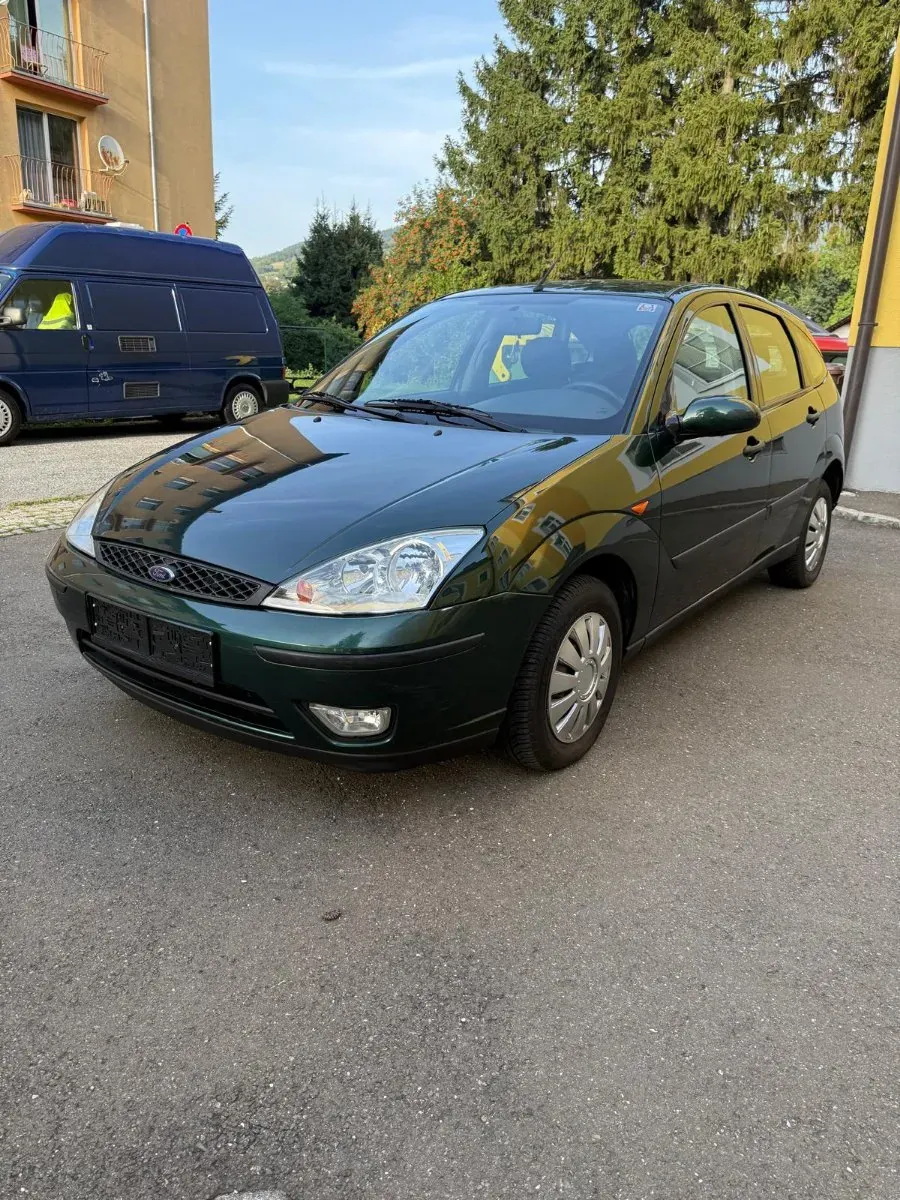 Ford Focus 2003 photo 2
