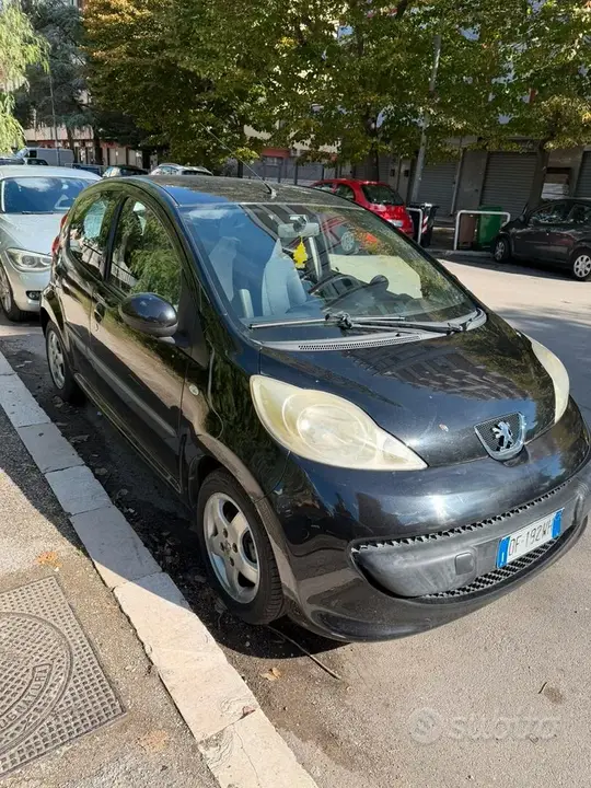 Peugeot 107 2007 photo 2