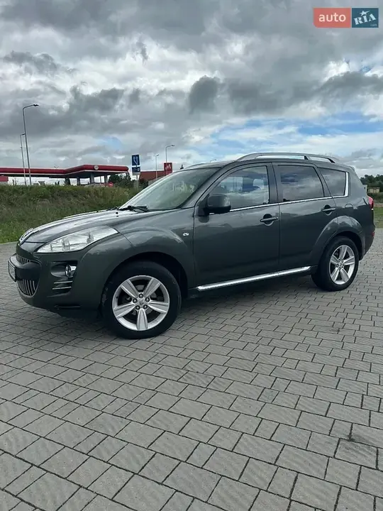 Peugeot 4007 2009 photo 2