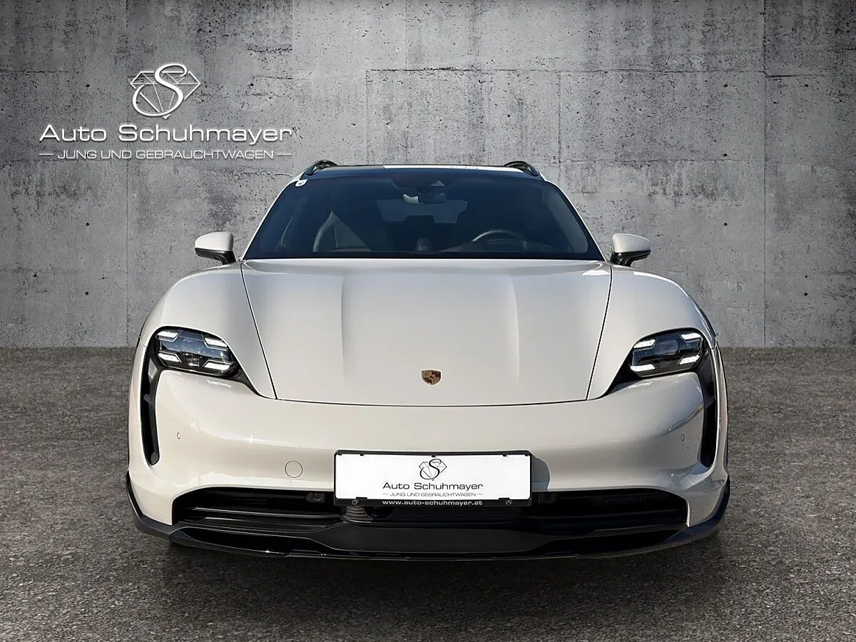 Porsche Taycan 2024 photo 2