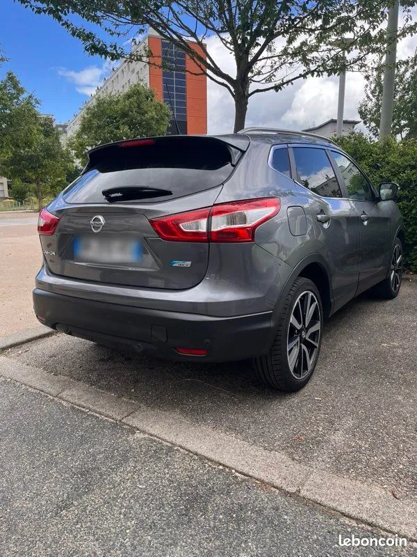 Nissan Qashqai 2014 photo 2