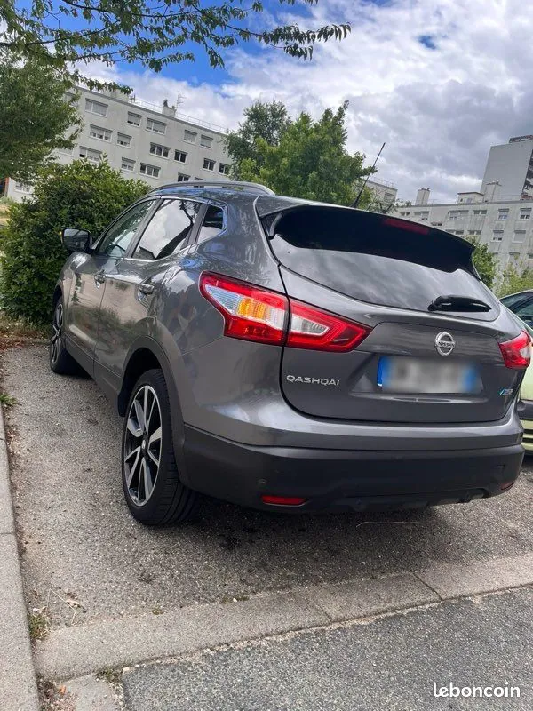 Nissan Qashqai 2014 photo 3