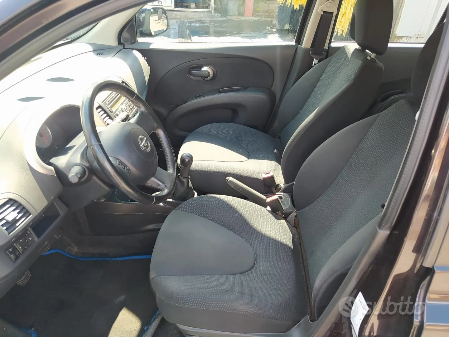 Nissan Micra 2010 photo 5