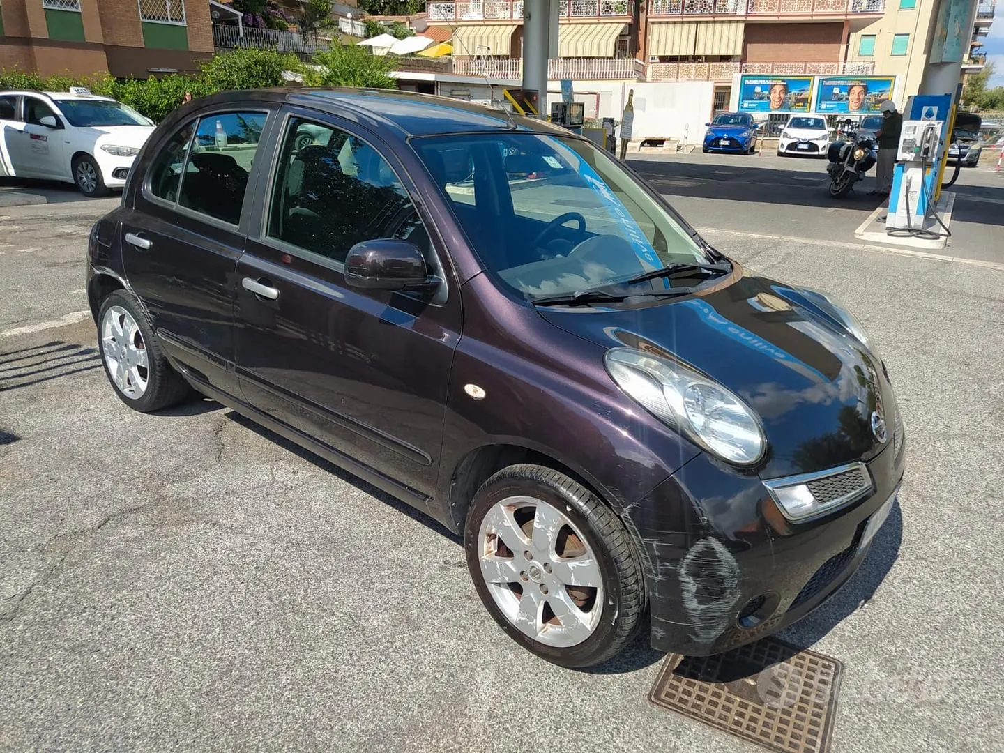 Nissan Micra 2010 photo 4