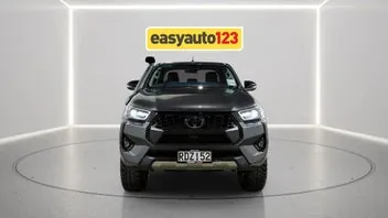 Toyota Hilux 2025 photo 3