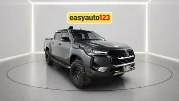Toyota Hilux 2025 photo 2