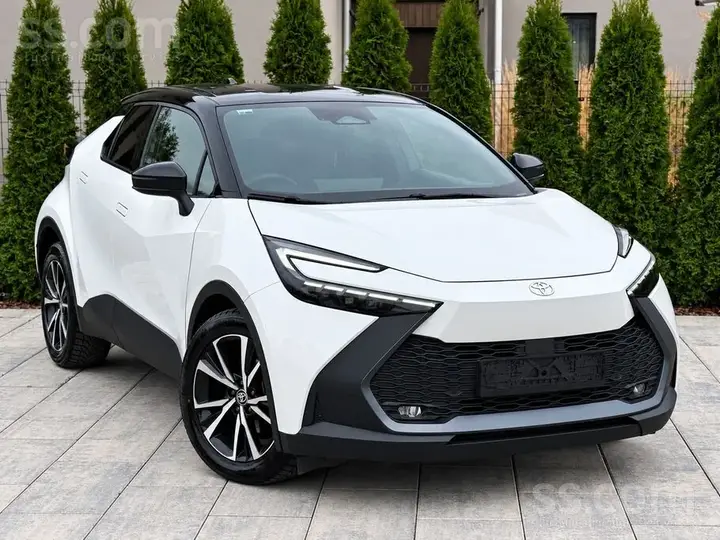 Toyota C-Hr 2025 photo 2