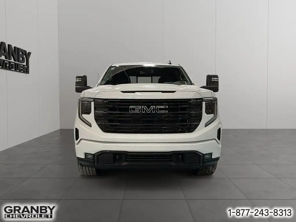 GMC Sierra 1500 2026 photo 2