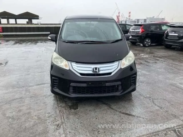 Honda Freed 2012 photo 5