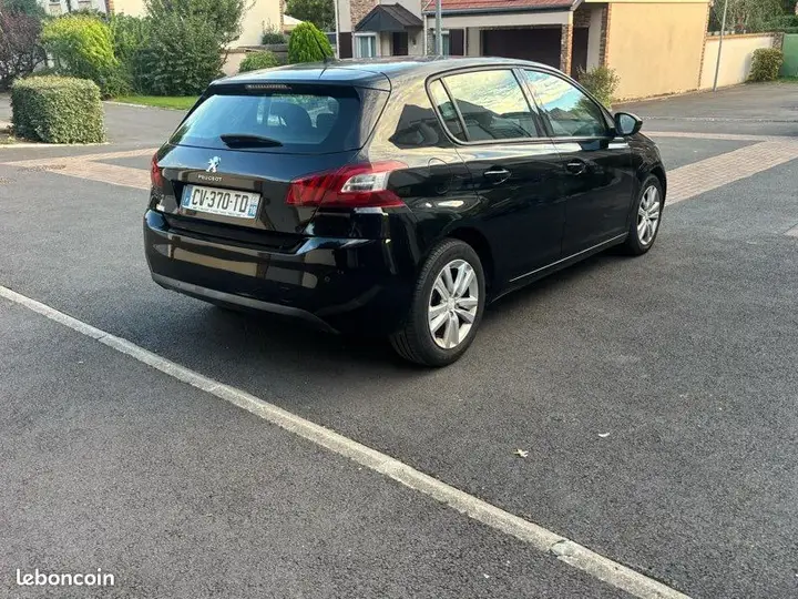 Peugeot 308 2013 photo 5