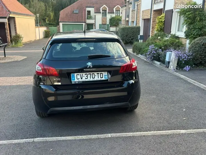 Peugeot 308 2013 photo 4