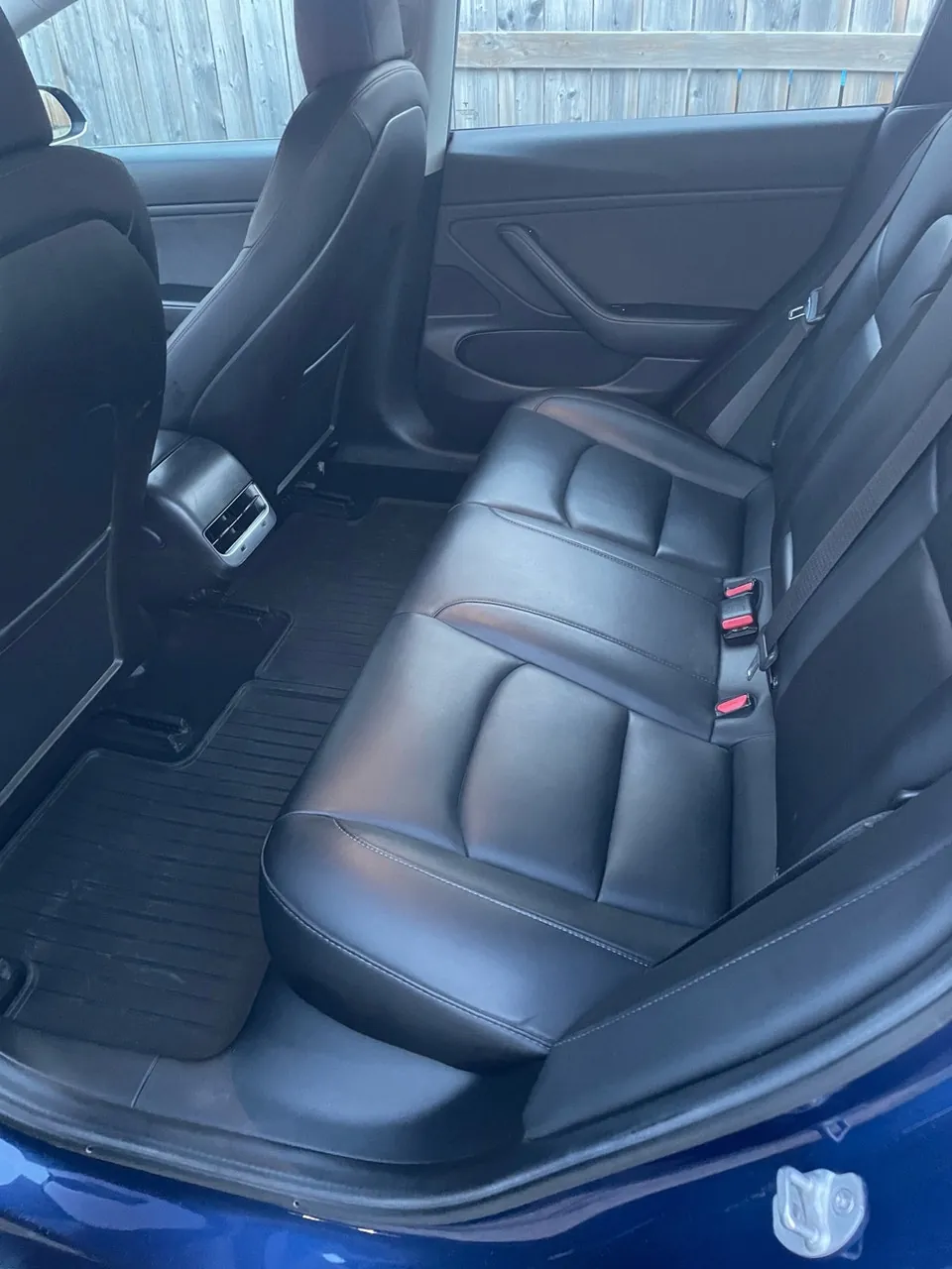 Tesla Model 3 2018 photo 4