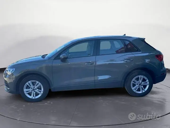 Audi Q3 2023 photo 5