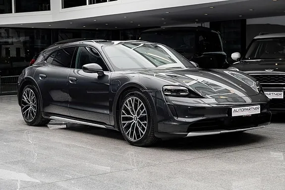 Porsche Taycan 4