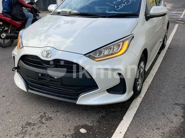 Toyota Yaris 2023 photo 3