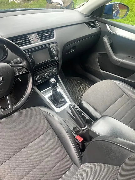 Skoda Octavia 2014 photo 2