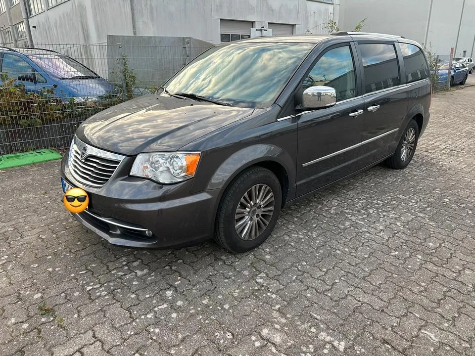 Lancia Voyager