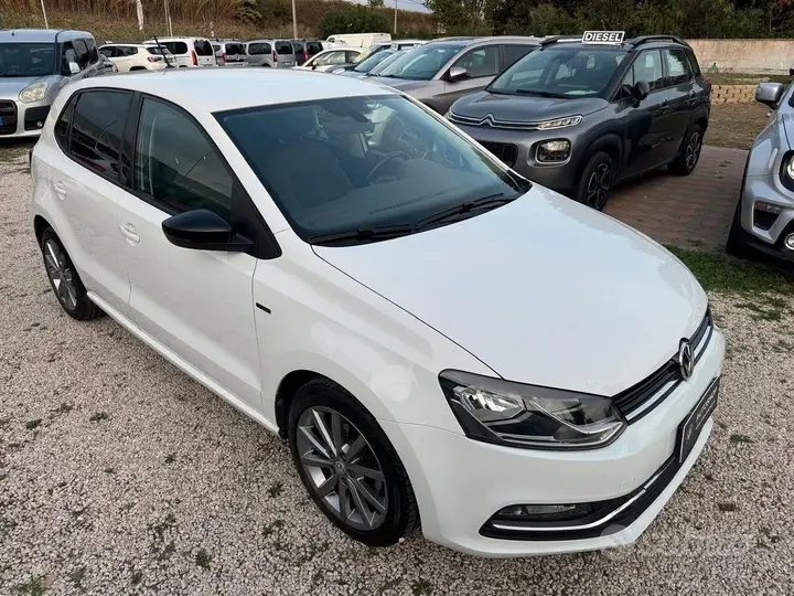 Volkswagen Polo 2014 photo 4