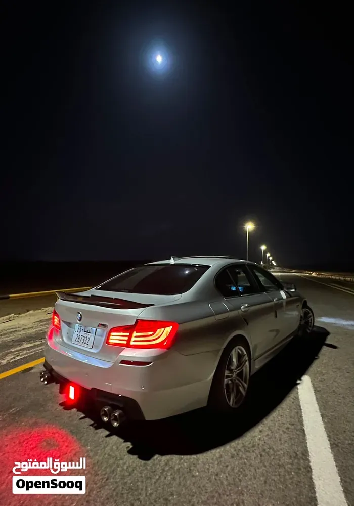BMW 5 Series 2012 photo 5