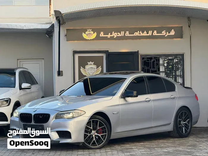 BMW 5 Series 2012 photo 3