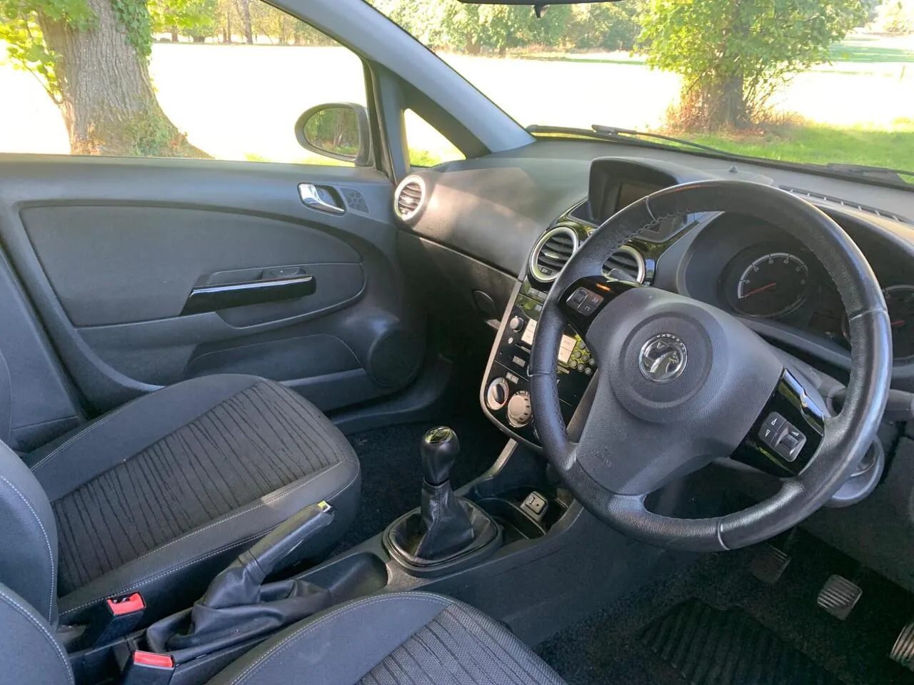 Vauxhall Corsa 2014 photo 4