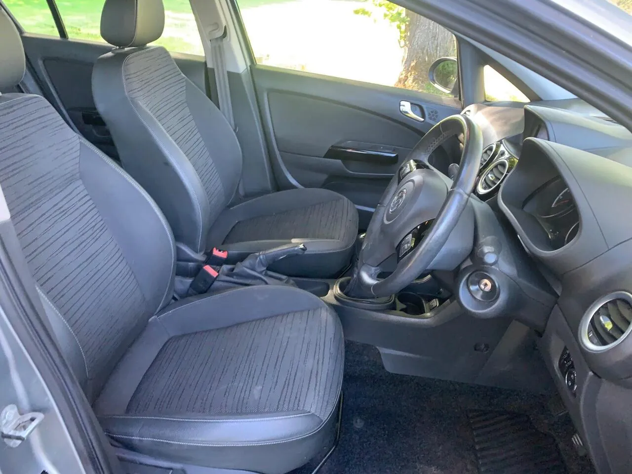 Vauxhall Corsa 2014 photo 5