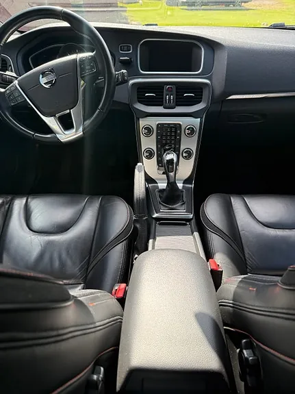 Volvo V40 Cross Country 2015 photo 5