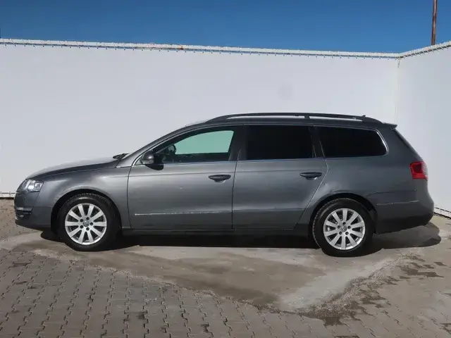 Volkswagen Passat 2007 photo 2