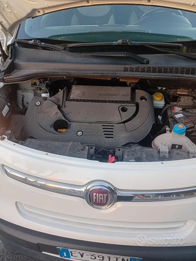 Fiat 500L 2014 photo 3