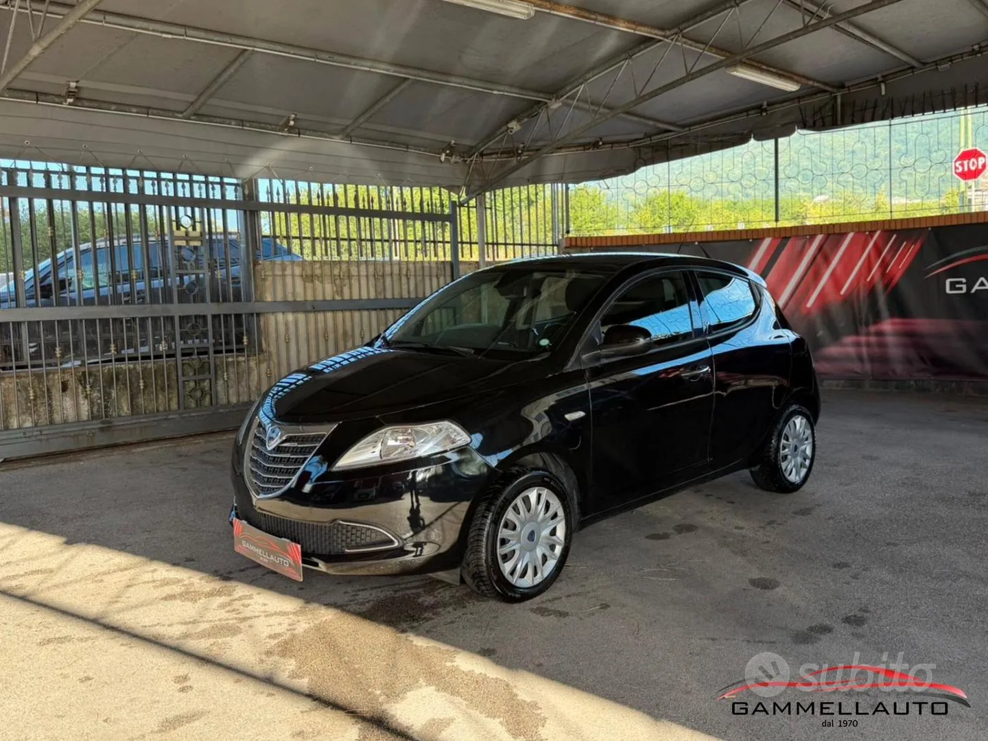 Lancia Ypsilon 2013 photo 2