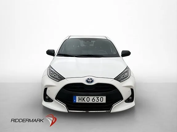 Toyota Yaris 2023 photo 2