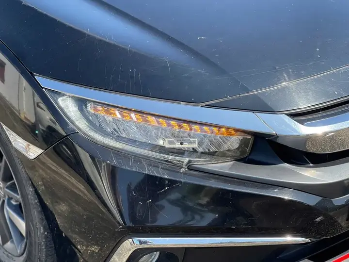 Honda Civic 2019 photo 3