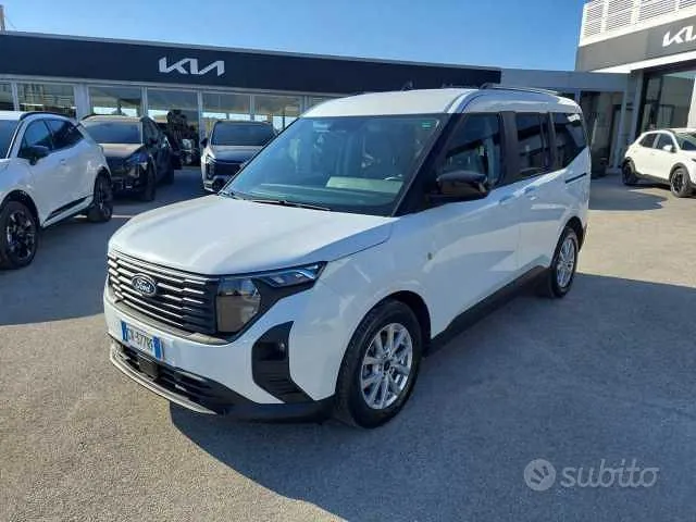 Ford Tourneo Courier 2024 photo 3