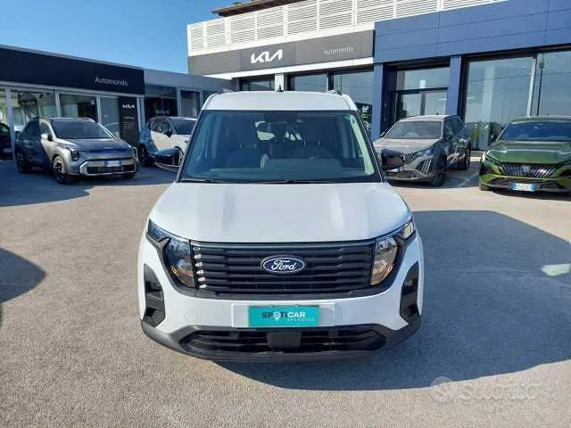 Ford Tourneo Courier 2024 photo 2
