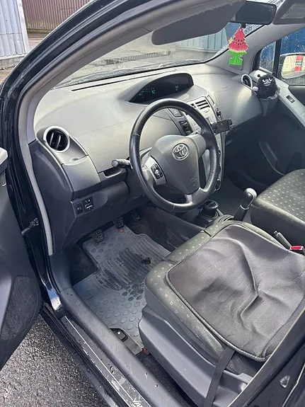 Toyota Yaris 2008 photo 5