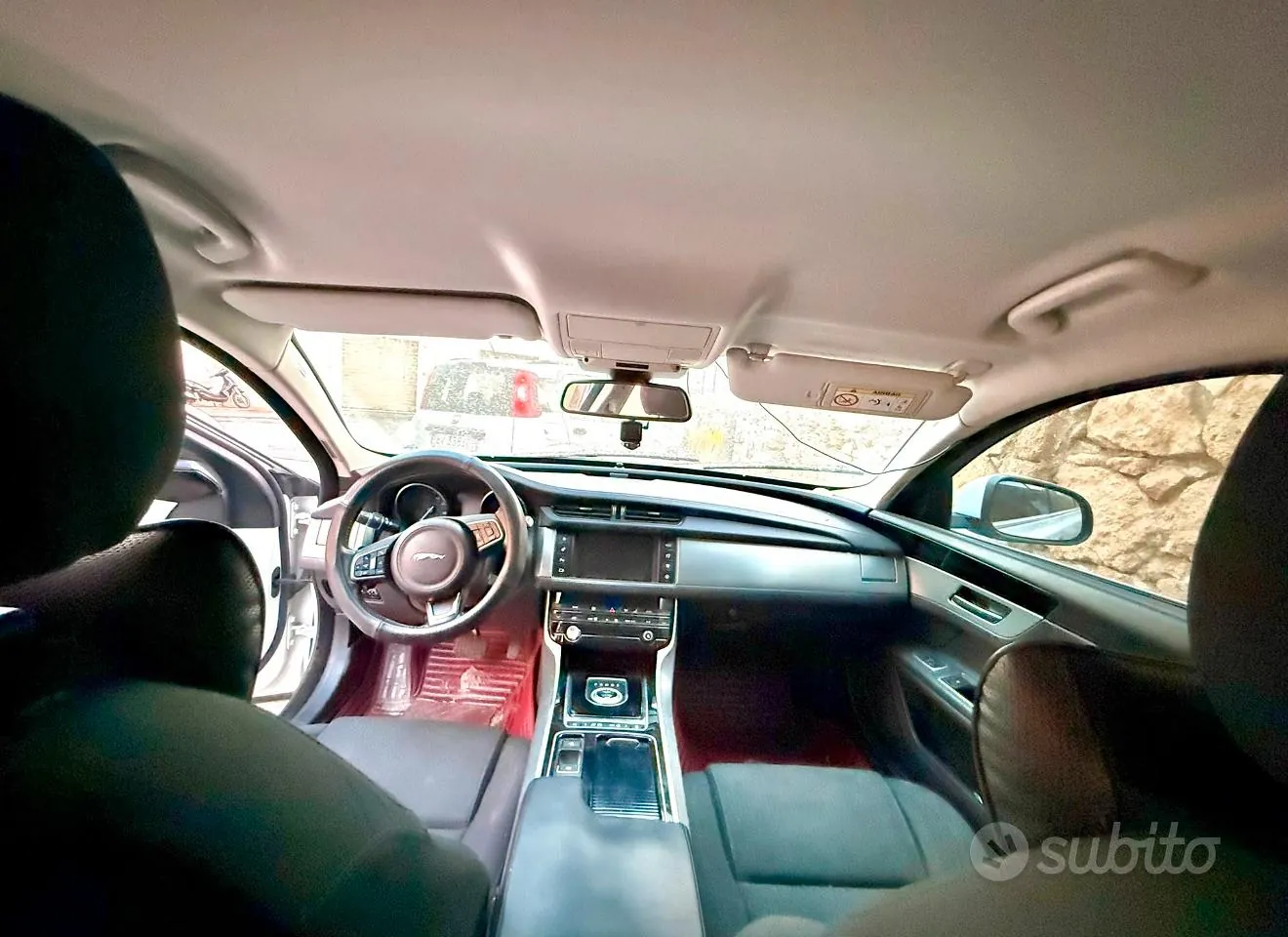 Jaguar Xf 2016 photo 4