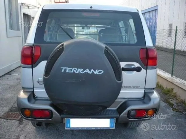 Nissan Terrano 2002 photo 4