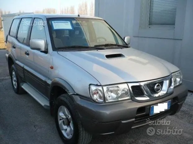 Nissan Terrano 2002 photo 2
