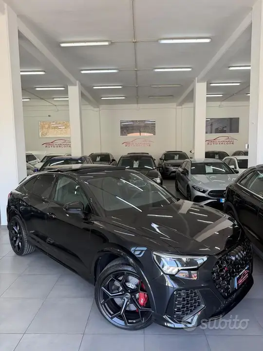 Audi Q3 2023 photo 2