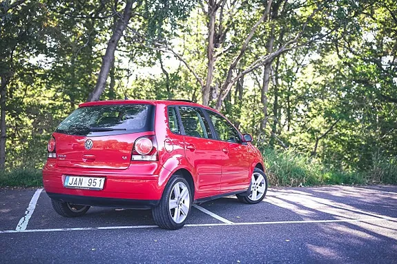 Volkswagen Polo 2009 photo 5