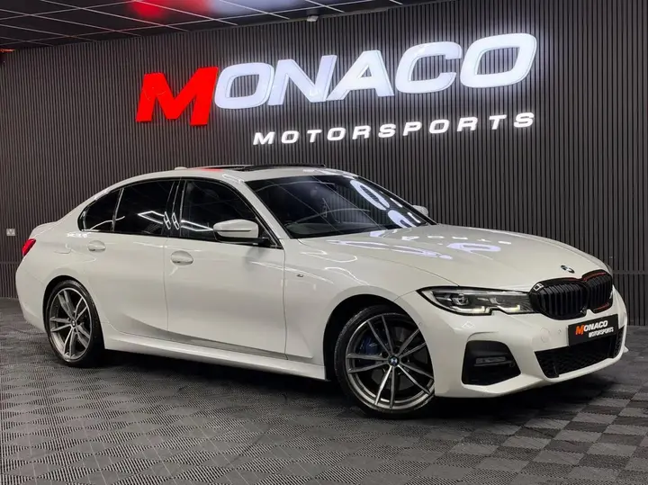 BMW 3 Series 2019 photo 4