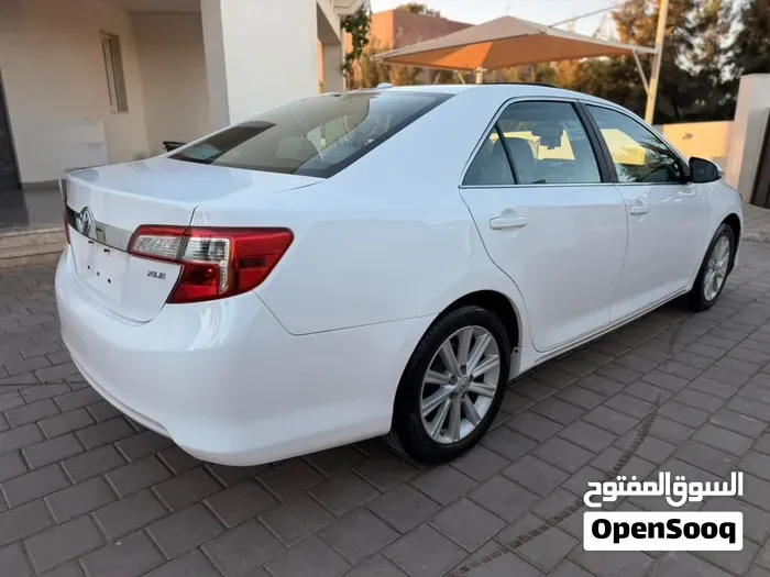 Toyota Camry 2014 photo 3