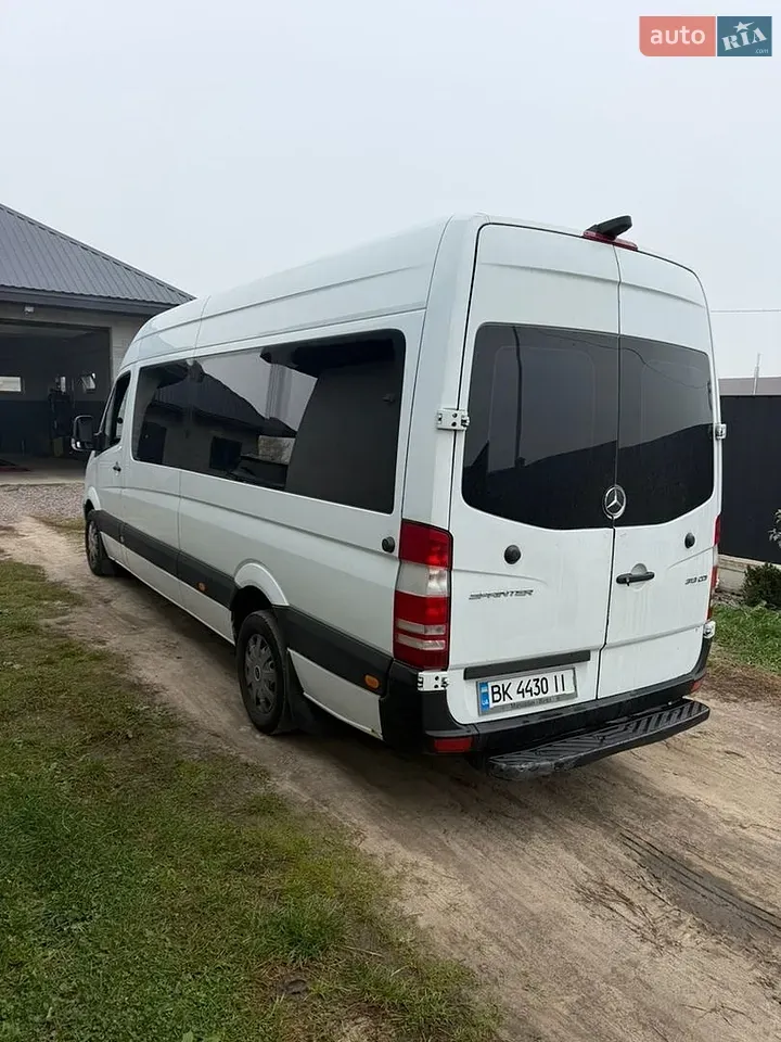 Mercedes-Benz Sprinter 2015 photo 2