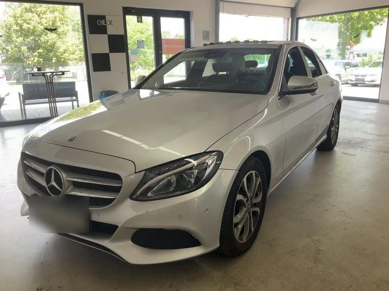 Mercedes-Benz C 180