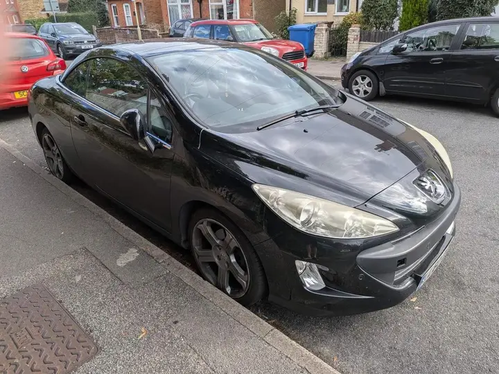 Peugeot 308 2010 photo 3
