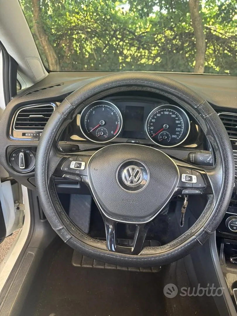 Volkswagen Golf 2014 photo 4