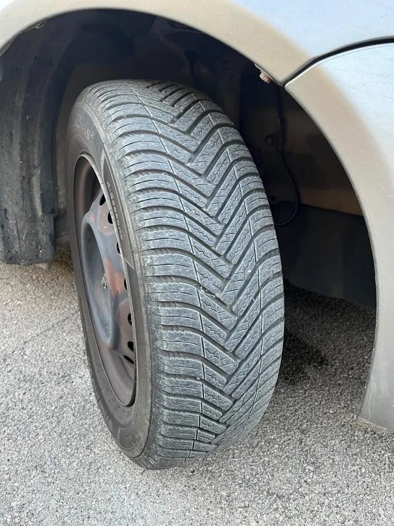 Toyota Yaris 2005 photo 5